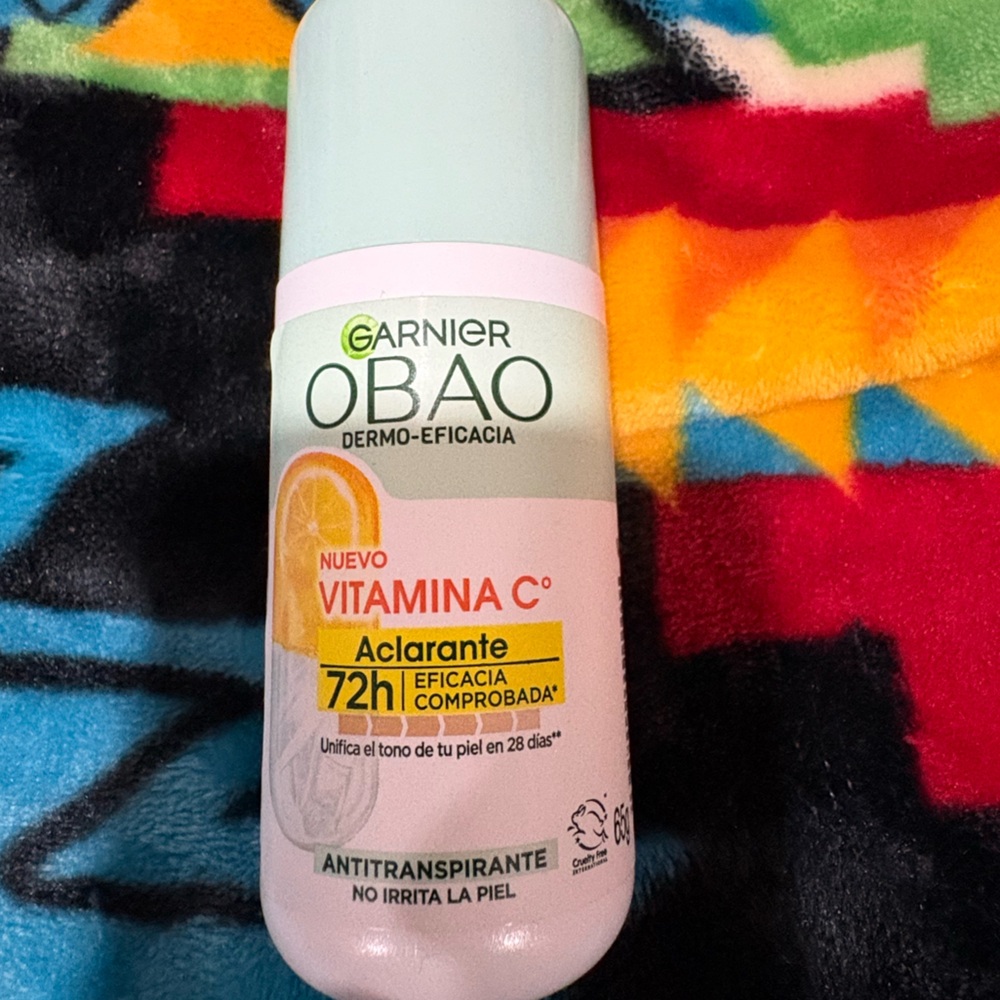 Garnier Obao Vitamin C Deodorant with Light Green Cap
